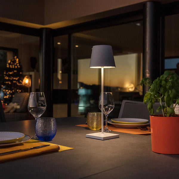 battery operated lamp